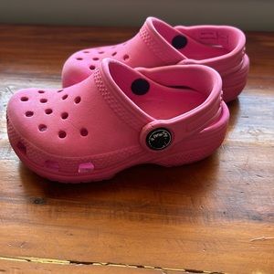 Pink toddler shoes size 6 crocs GUC